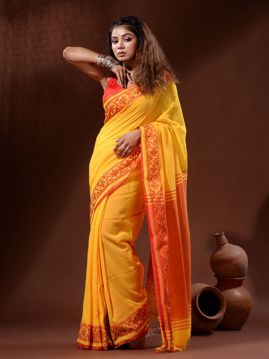 

Charukriti Pure Cotton Saree, Yellow