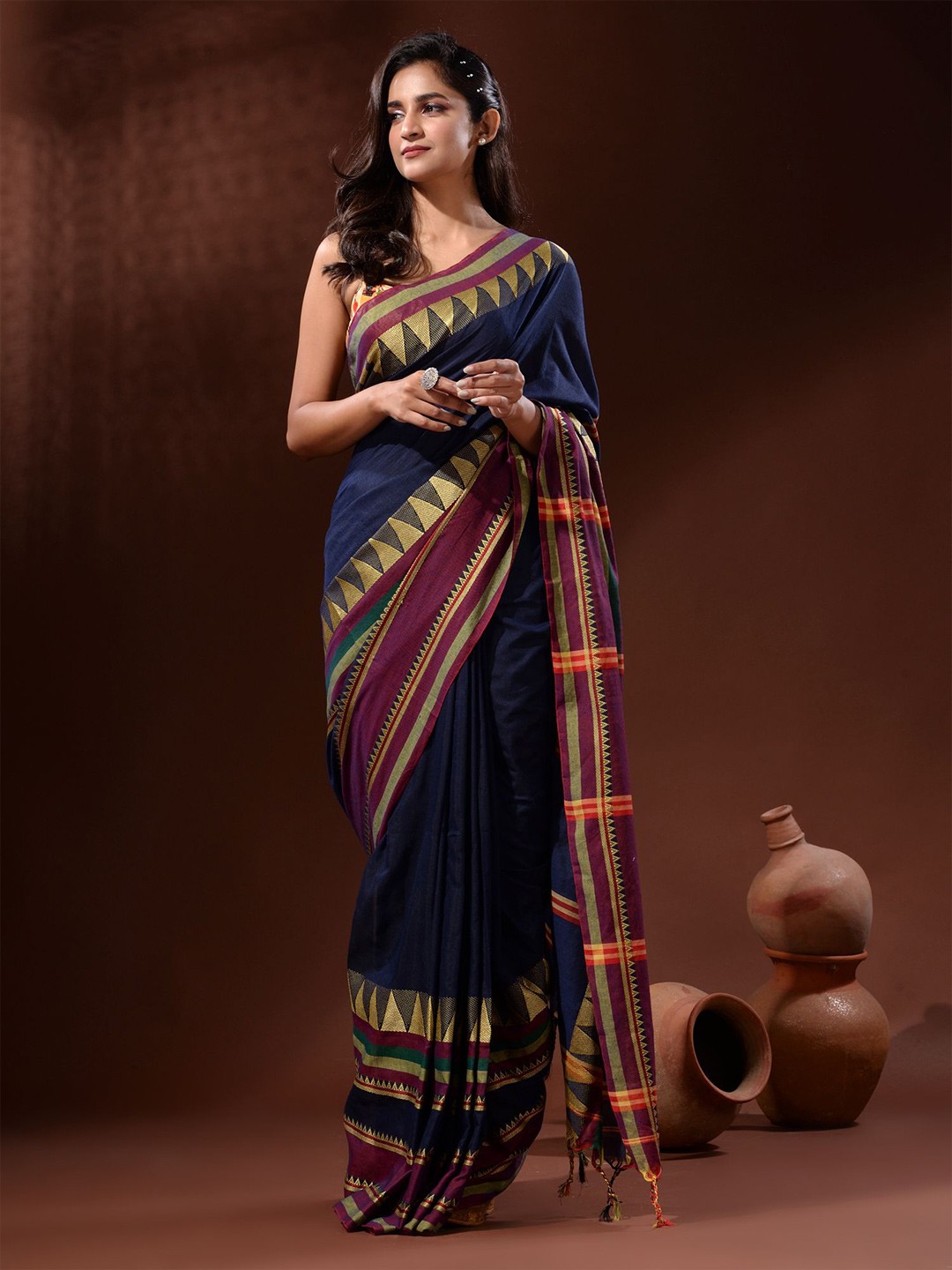 

Charukriti Pure Cotton Saree, Navy blue