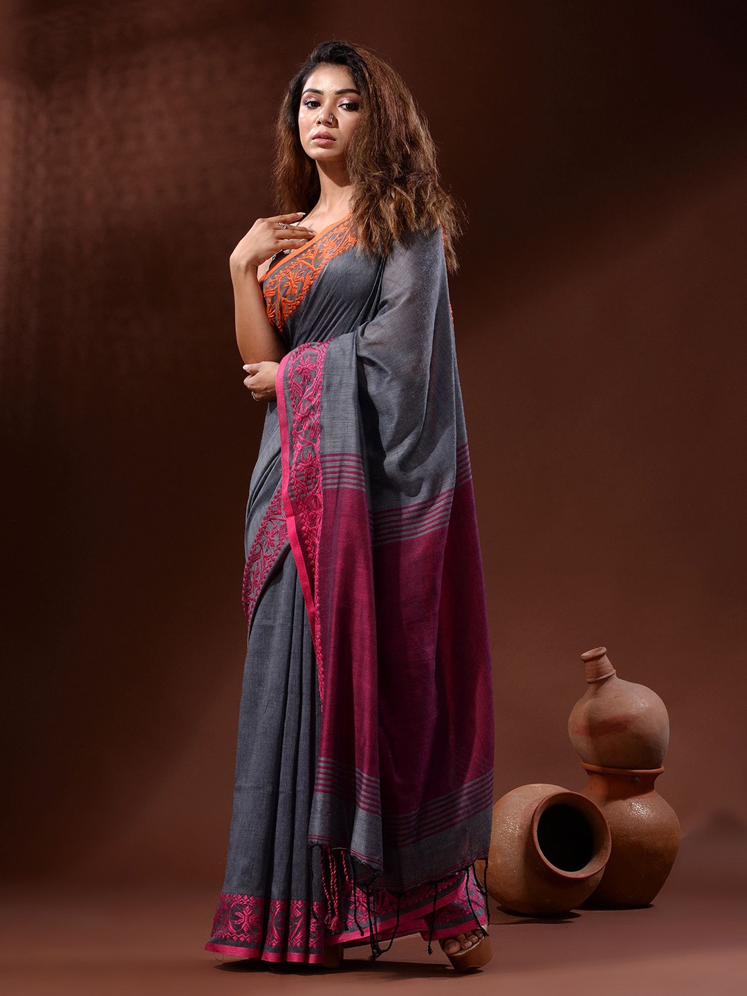 

Charukriti Pure Cotton Saree, Grey