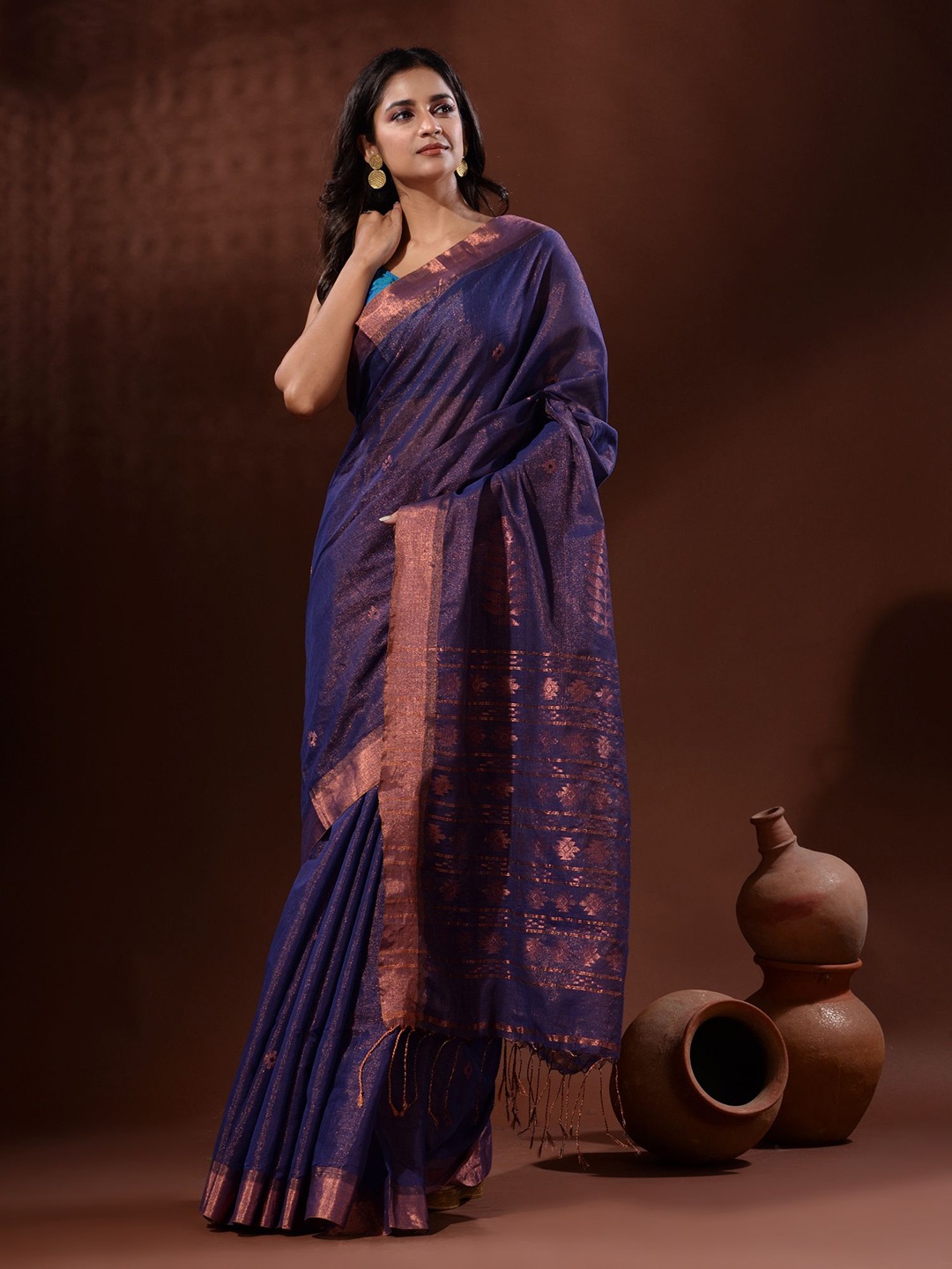

Charukriti Woven Design Zari Tissue Saree, Blue