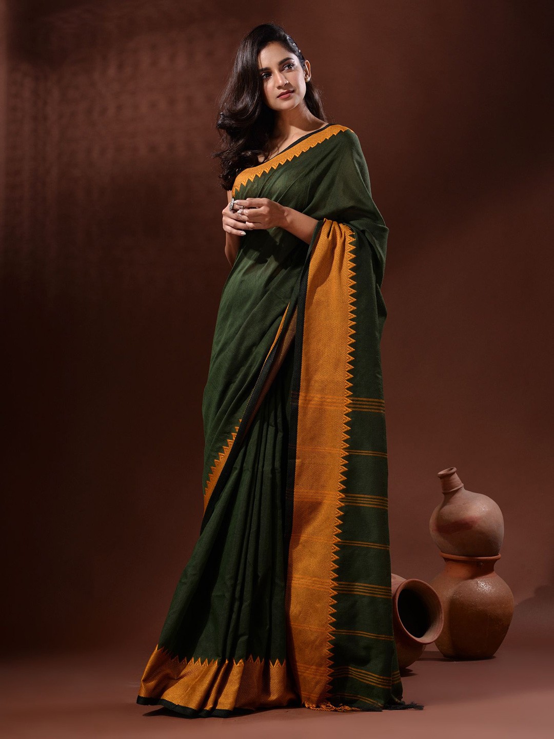 

Charukriti Zari Pure Cotton Saree, Green