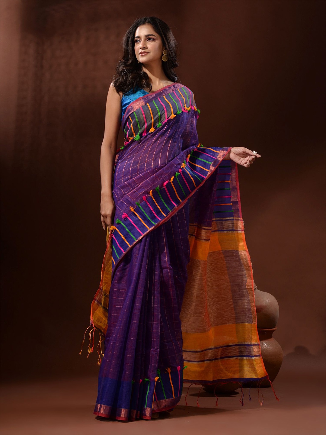 

Charukriti Checked Zari Silk Cotton Saree, Violet