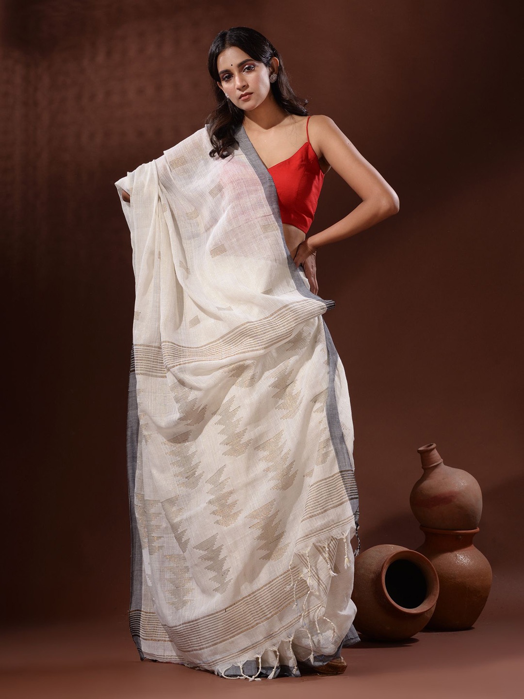 

Charukriti Woven Design Tissue Saree, White