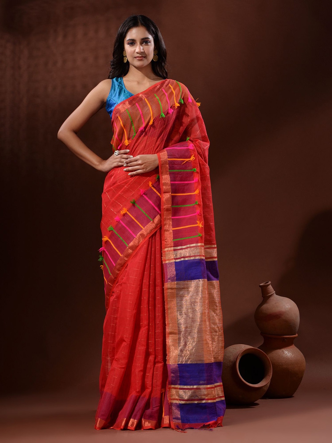 

Charukriti Checked Zari Silk Cotton Saree, Red