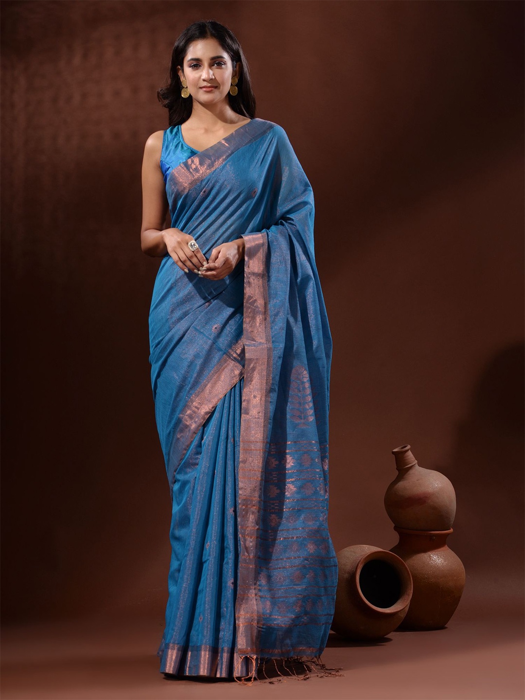 

Charukriti Woven Design Zari Tissue Saree, Blue