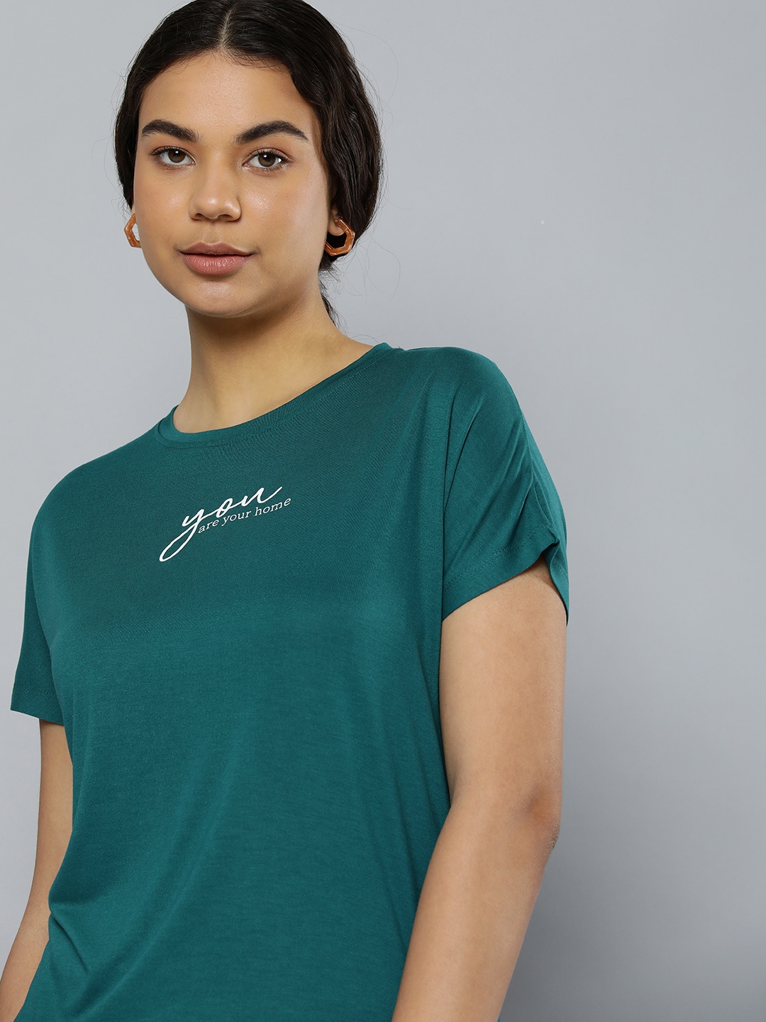 

ether Women Solid Extended Sleeves T-shirt With Typography Detail, Teal