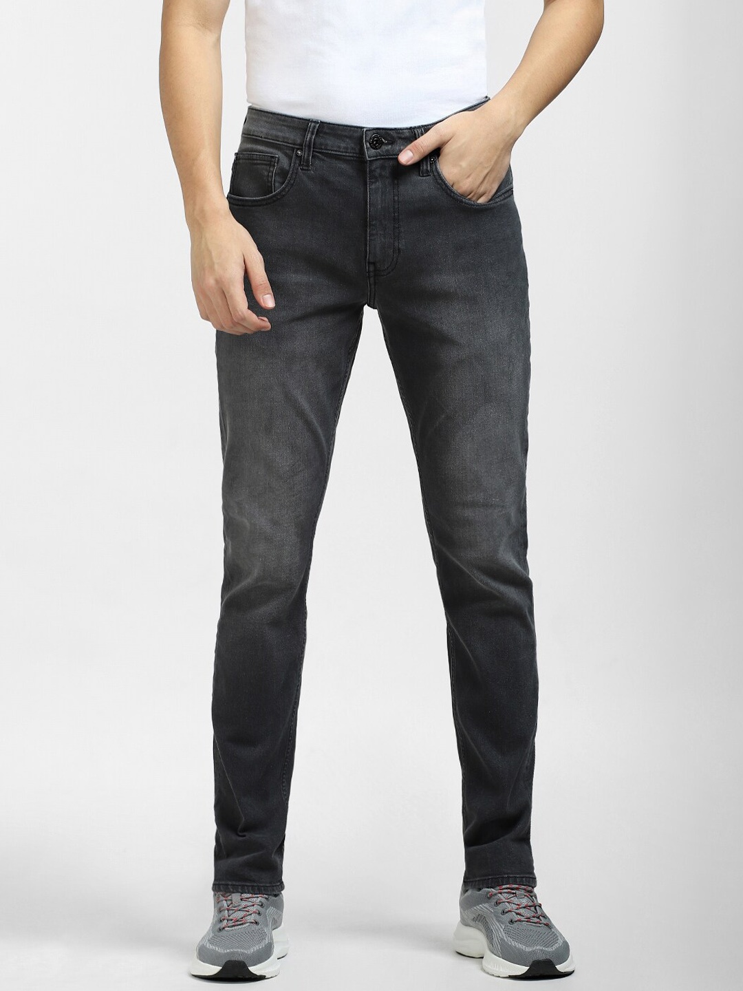 

Jack & Jones Men Slim Fit Low-Rise Light Fade Cotton Jeans, Grey