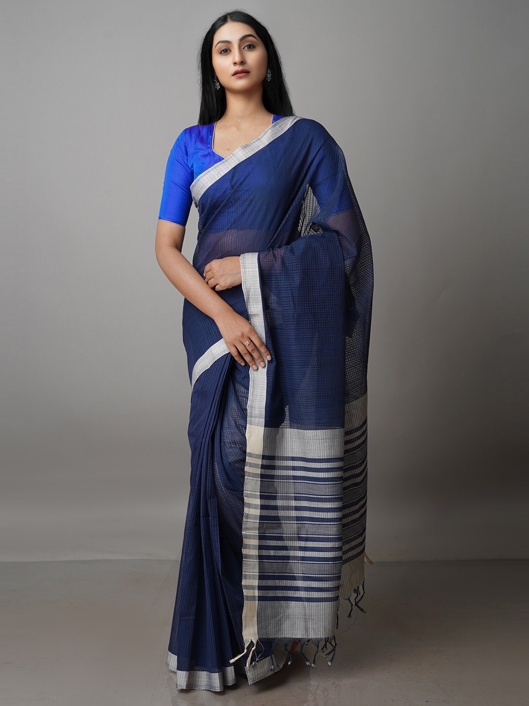 

Unnati Silks Woven Design Pure Cotton Mangalagiri Saree, Navy blue
