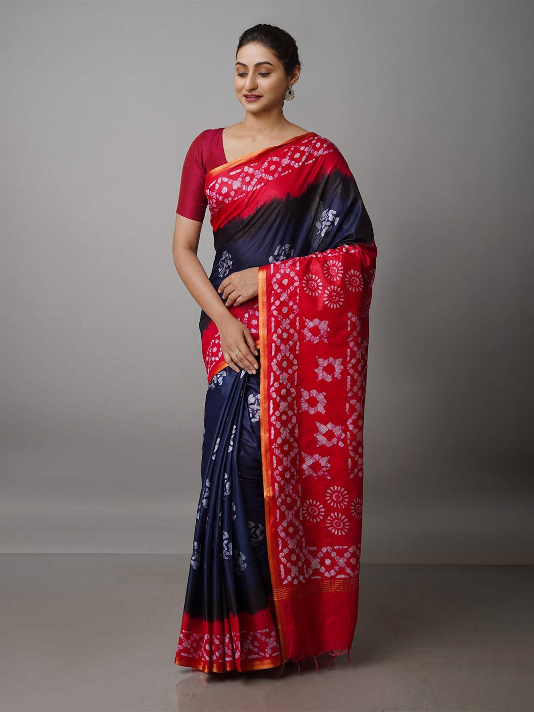 

Unnati Silks Batik Printed Pure Silk Chanderi Saree, Navy blue