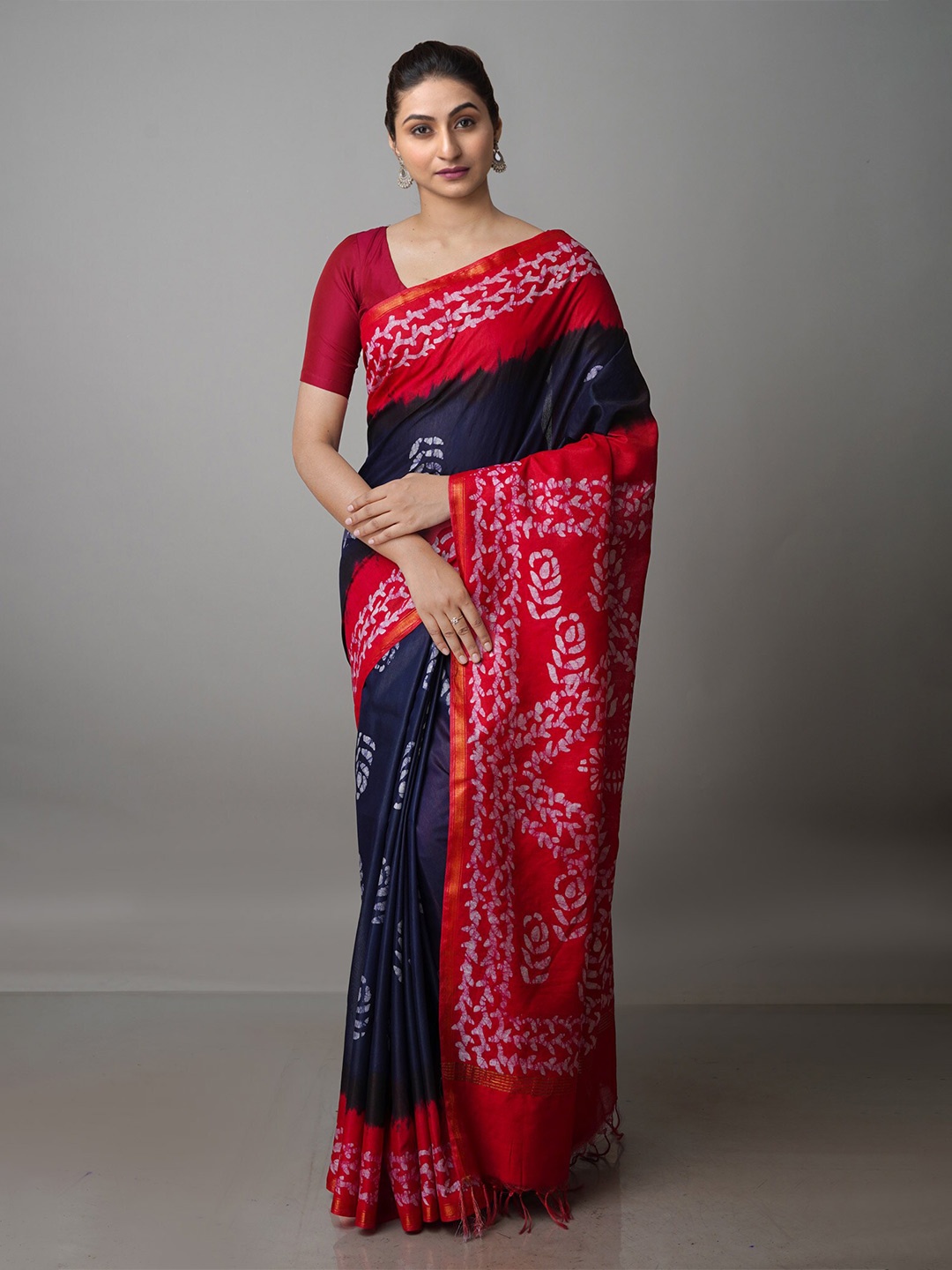 

Unnati Silks Batik Printed Pure Silk Chanderi Saree, Navy blue