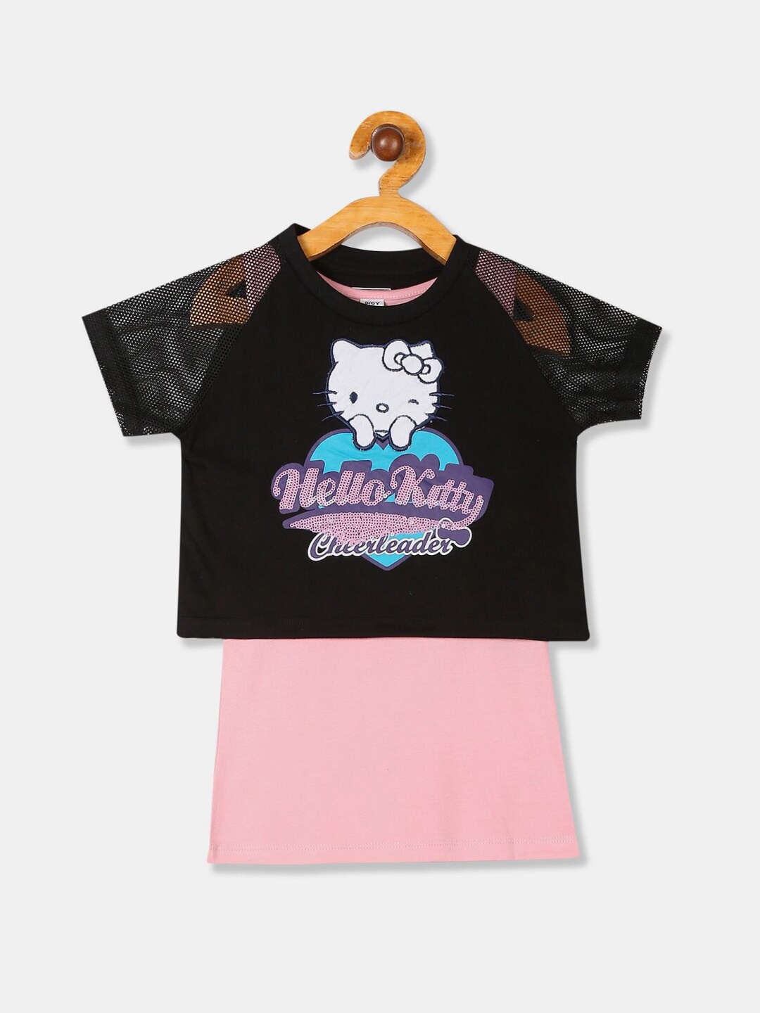 

V-Mart Girls Printed Applique Cotton T-shirt, Black