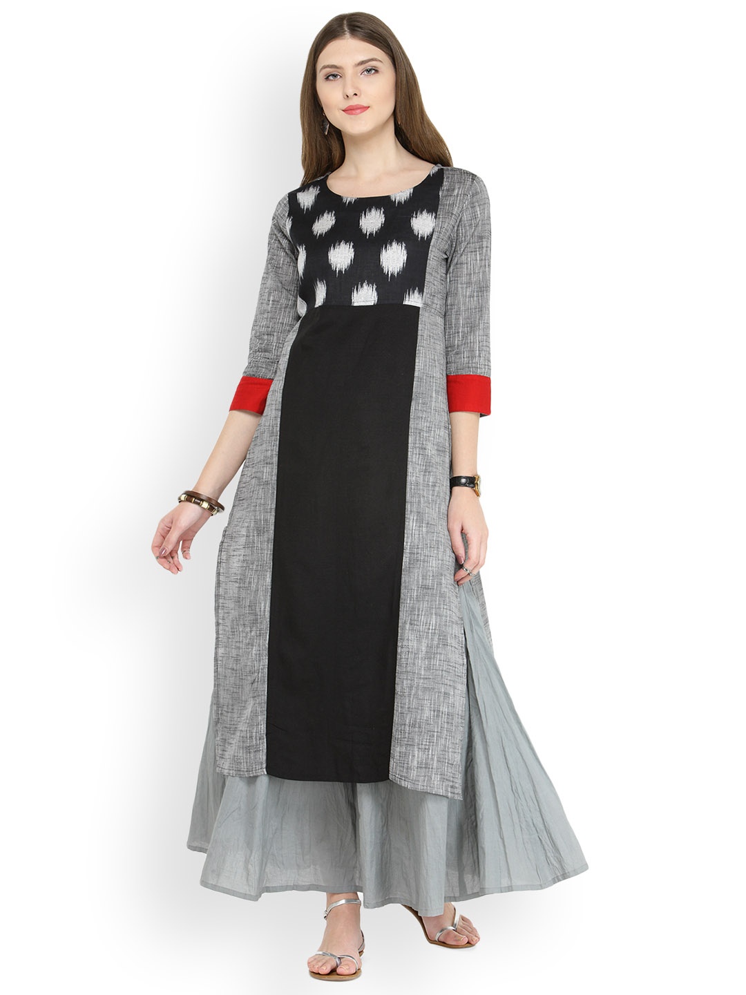 

Varanga Women Grey & Black Printed Kurta with Palazzos