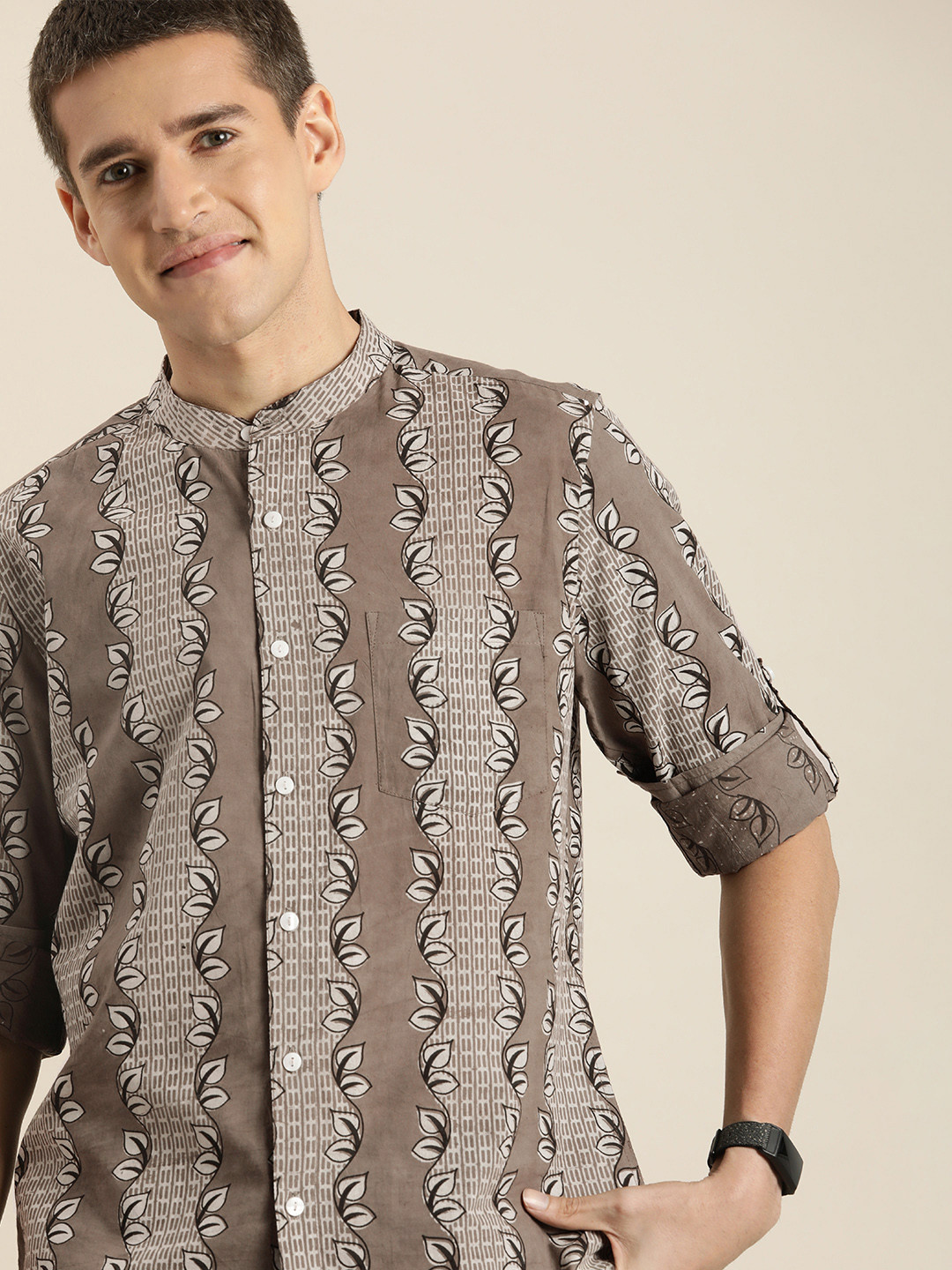 

Taavi Men Bagru Pure Cotton Tropical Printed Casual Shirt, Grey