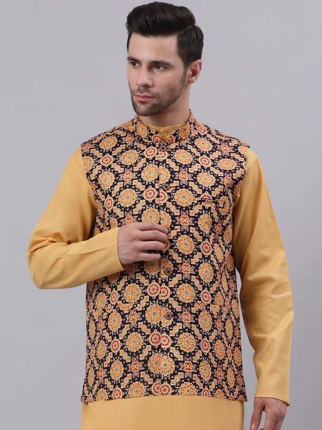 

NEUDIS Men Printed Cotton Nehru Jacket, Mustard