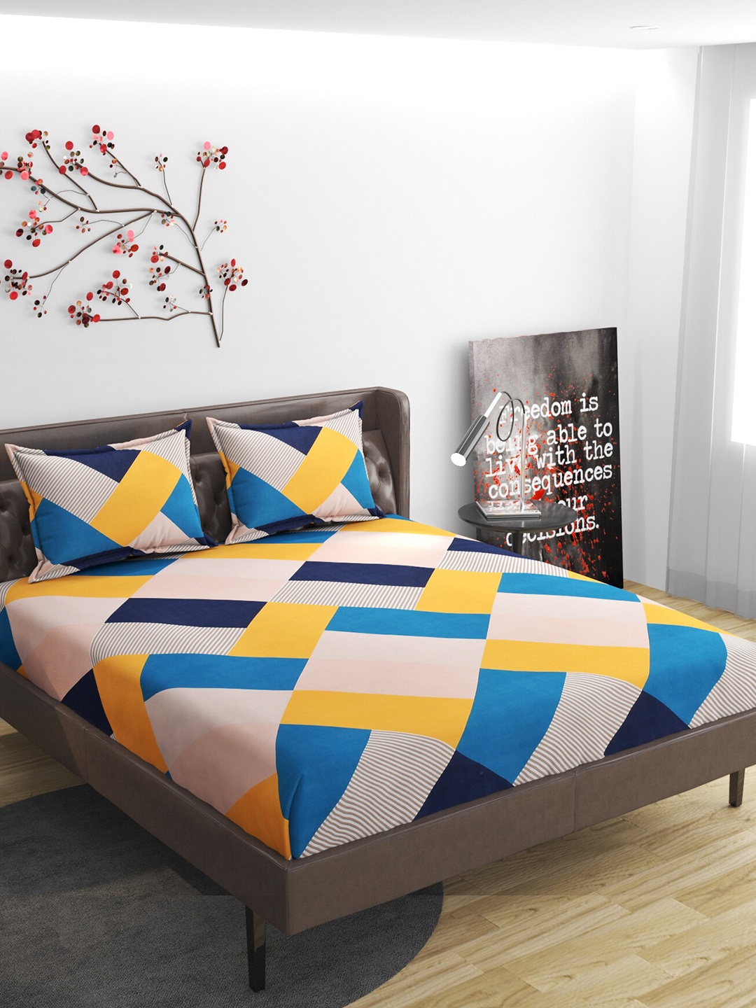 

Molly & Michel White & Blue 210 TC Fitted Queen Bedsheet with 2 Pillow Covers