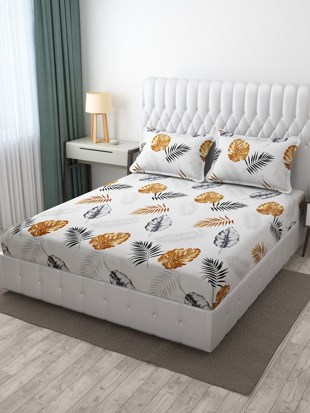 

Molly & Michel White & Yellow Floral 210 TC Fitted Queen Bedsheet With 2 Pillow Covers