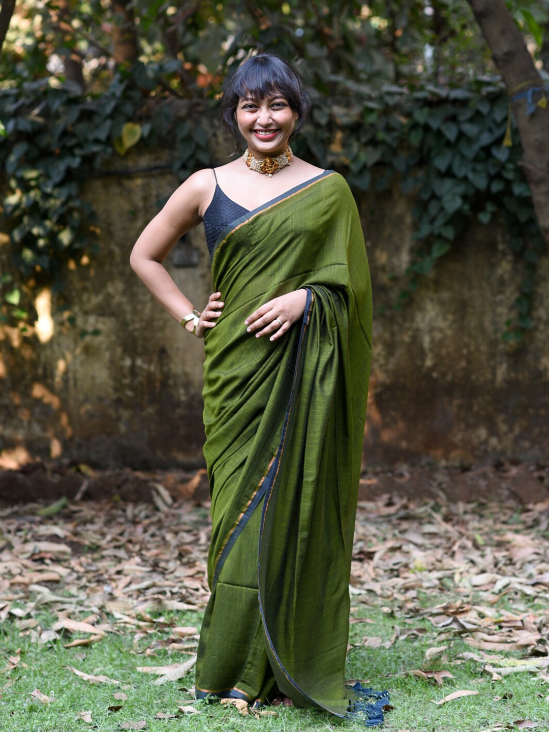 

Suta Cotton Blend Saree, Olive