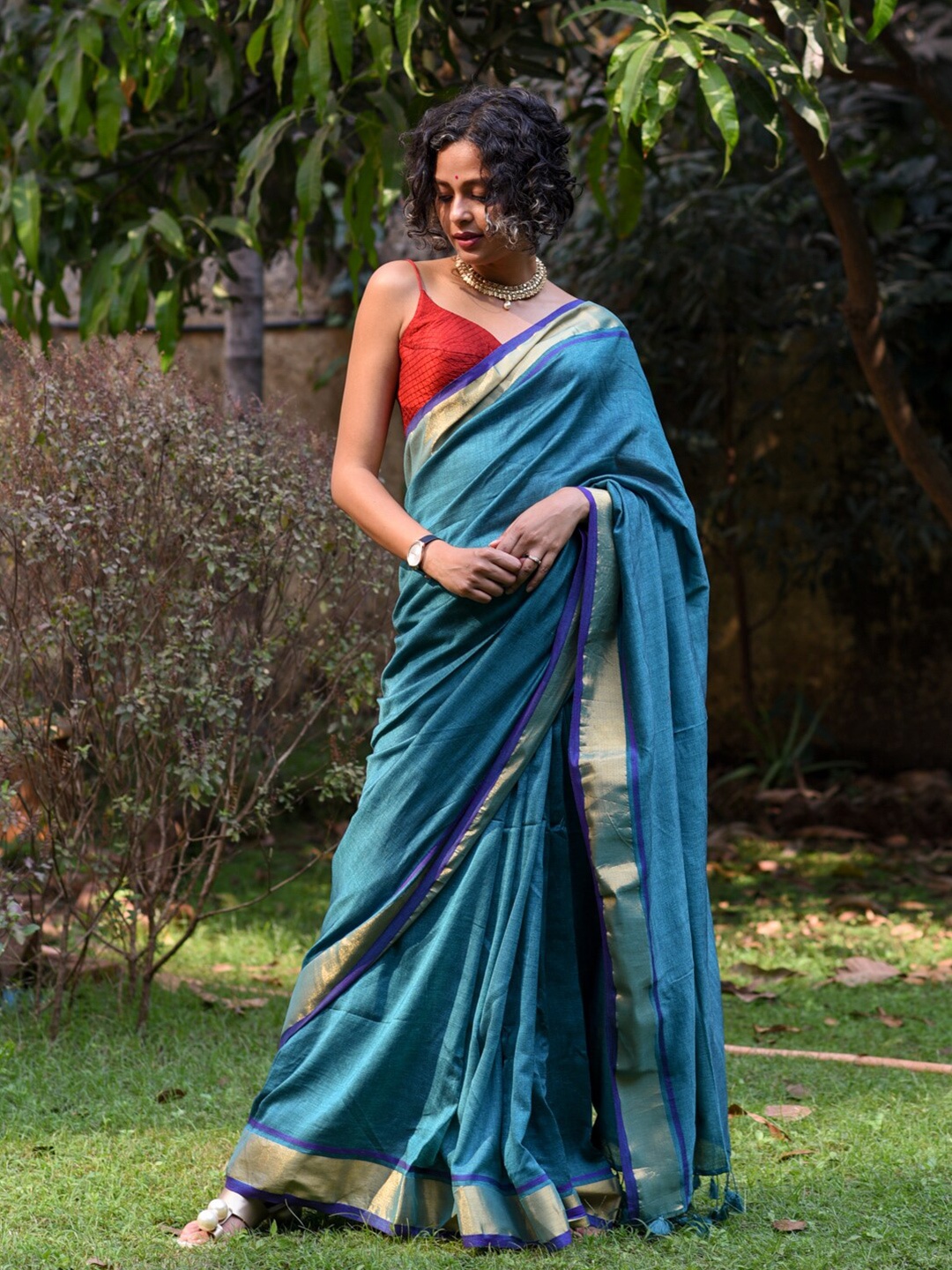 

Suta Zari Pure Cotton Saree, Blue