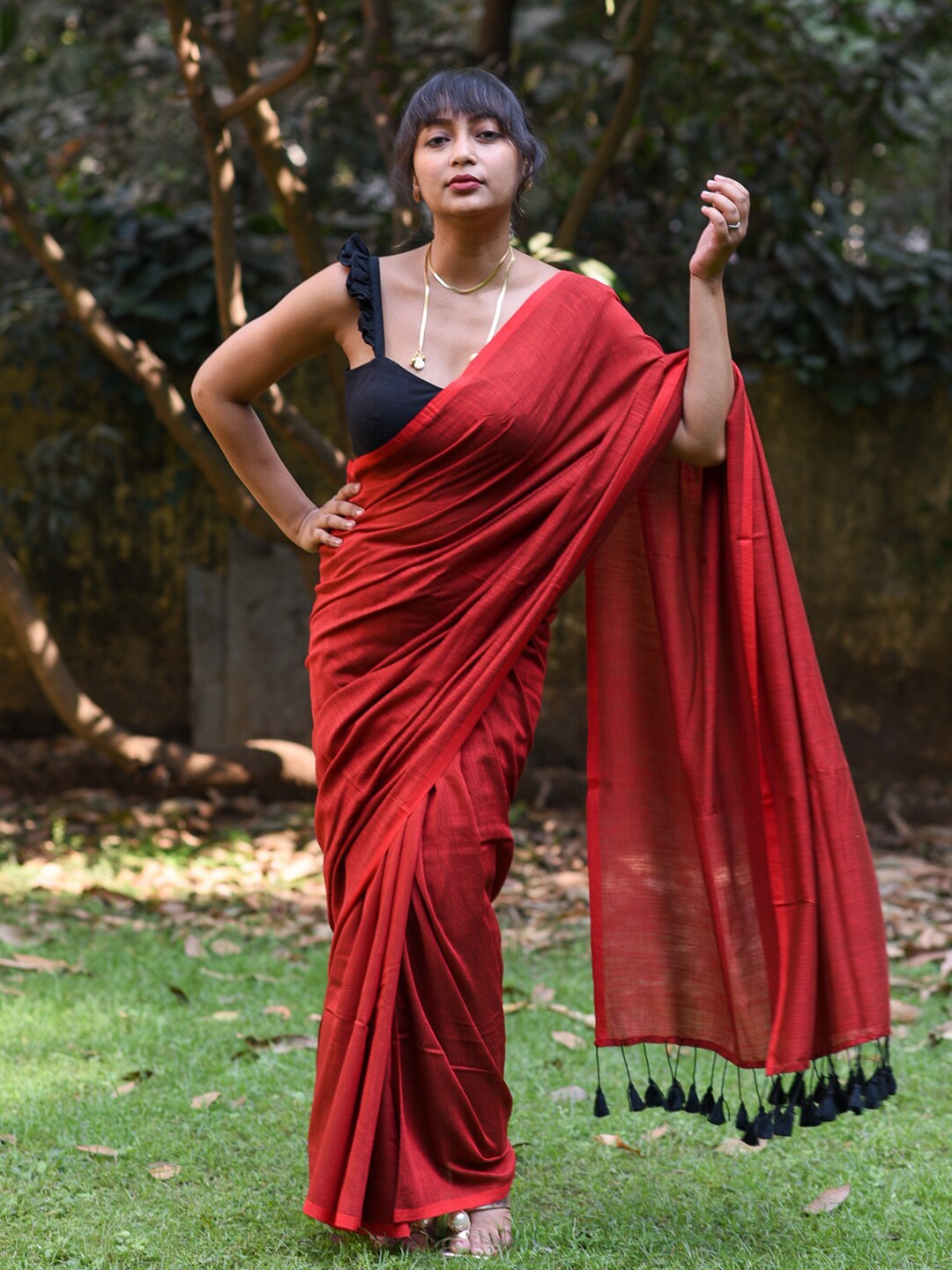 

Suta Cotton Blend Saree, Red