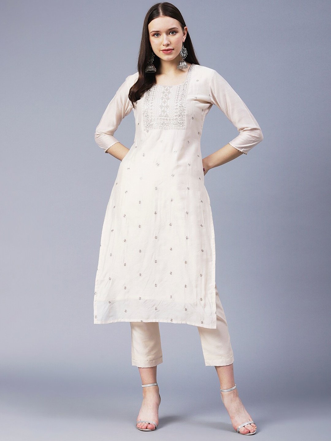 

KALINI Women Floral Embroidered Round Neck Thread Work Kurta with Trousers, Cream
