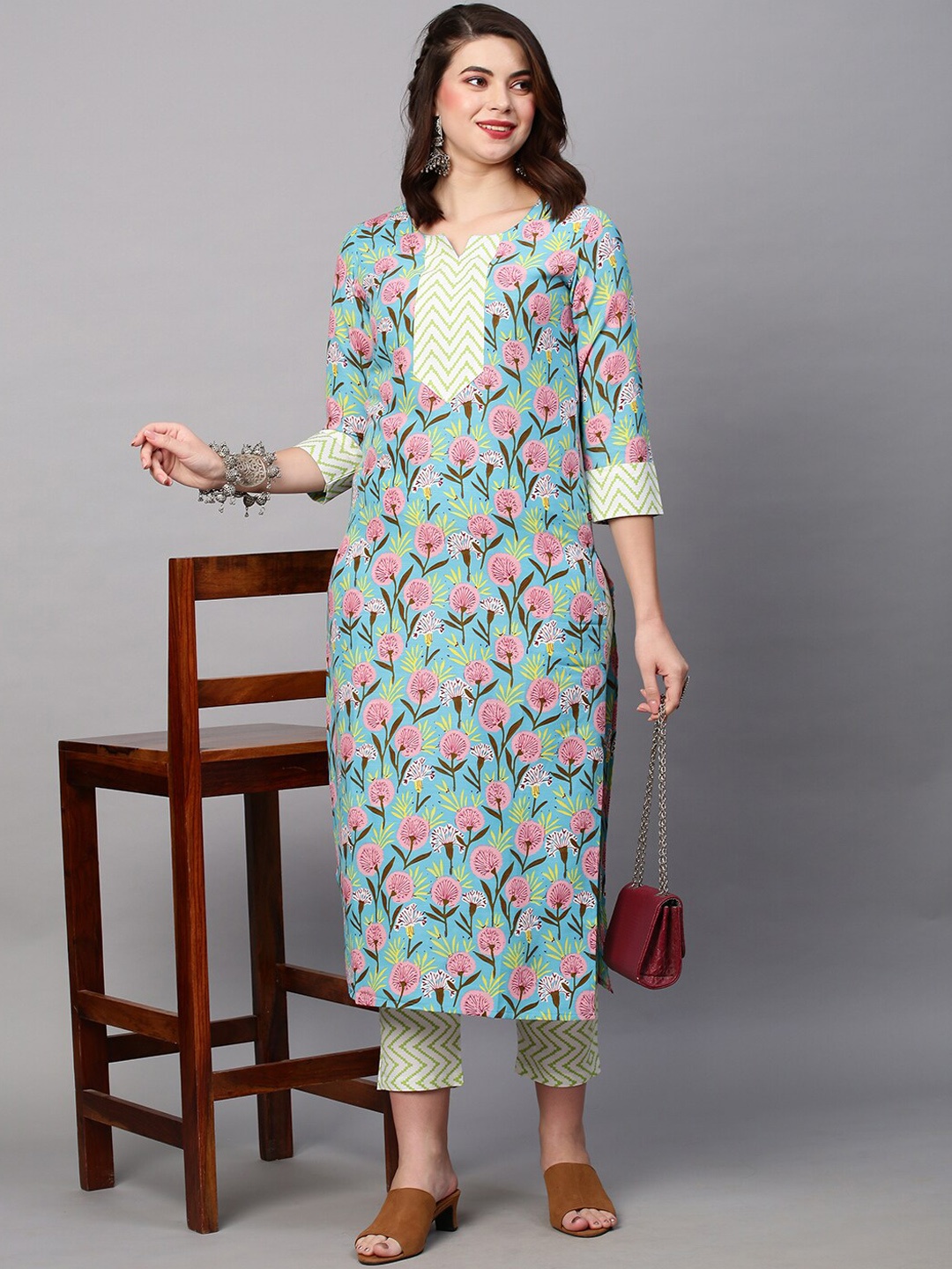 

KALINI Floral Printed Kurta with Trousers, Turquoise blue