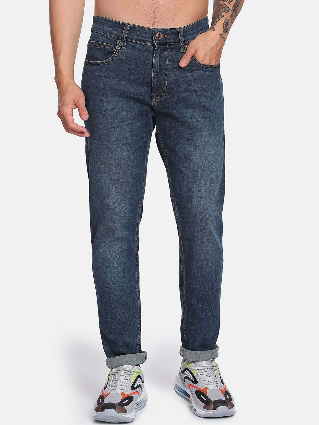 

Flying Machine Men Blue Slim Fit Low Distress Light Fade Jeans