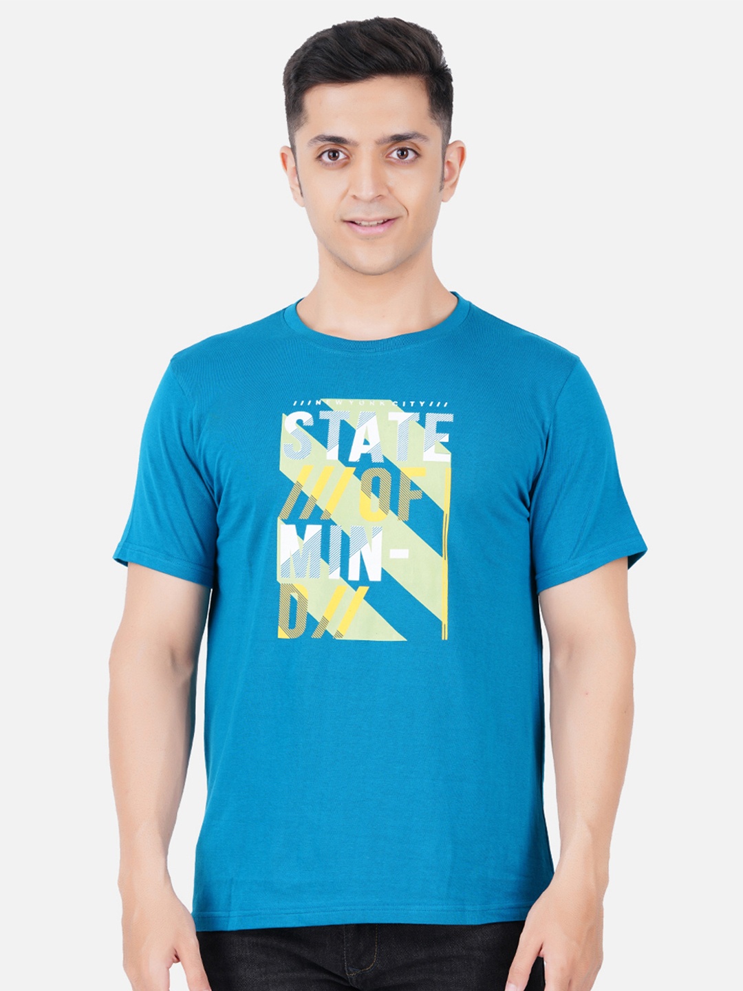 

Vibrant Vesture Men Graphic Printed Cotton T-shirt, Blue