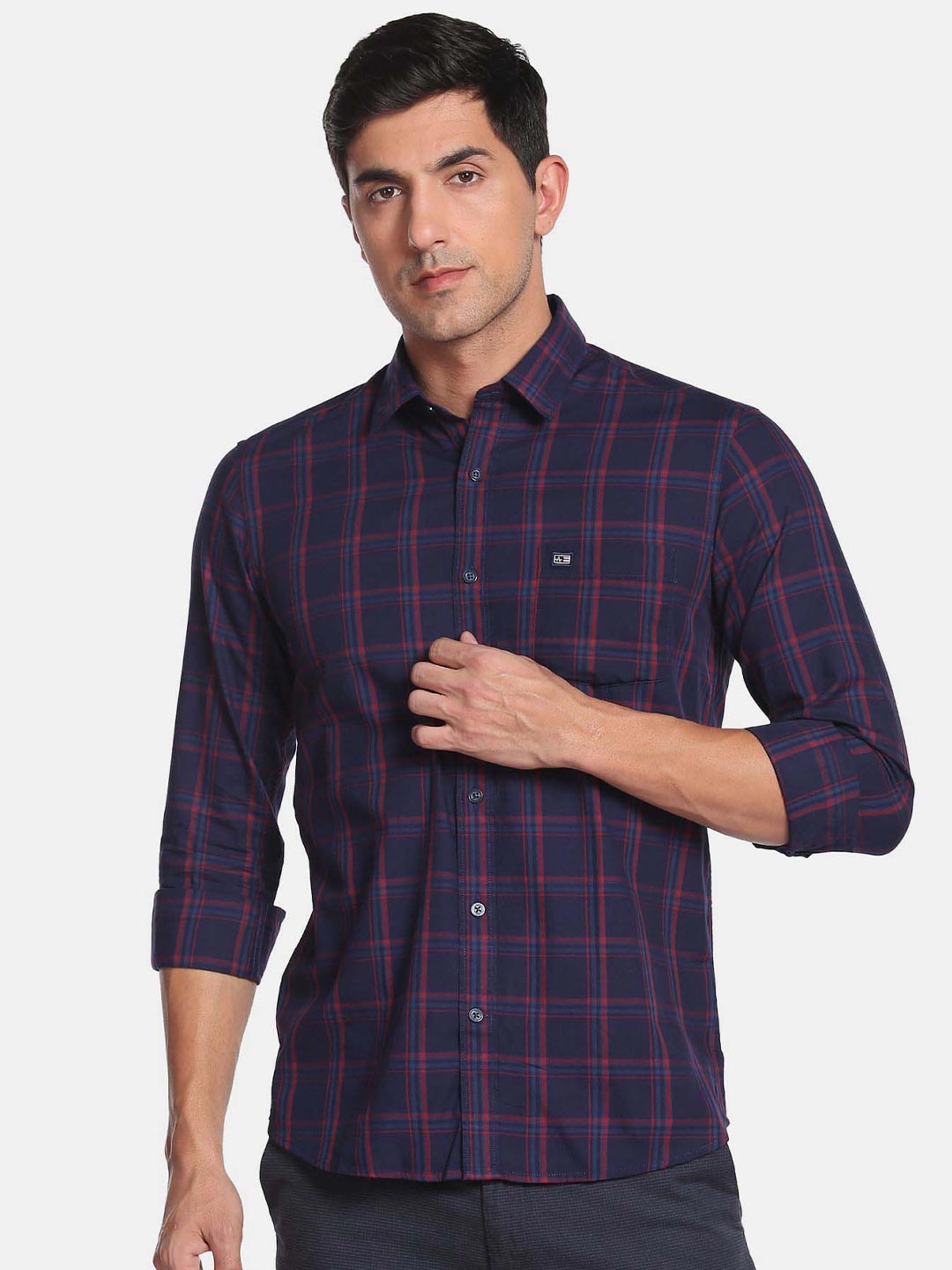 

Arrow Sport Men Slim Fit Tartan Checked Pure Cotton Casual Shirt, Blue