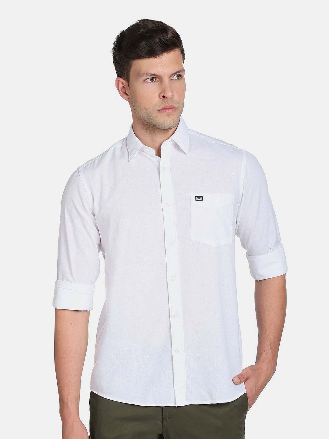 

Arrow Sport Men White Slim Fit Pure Cotton Casual Shirt