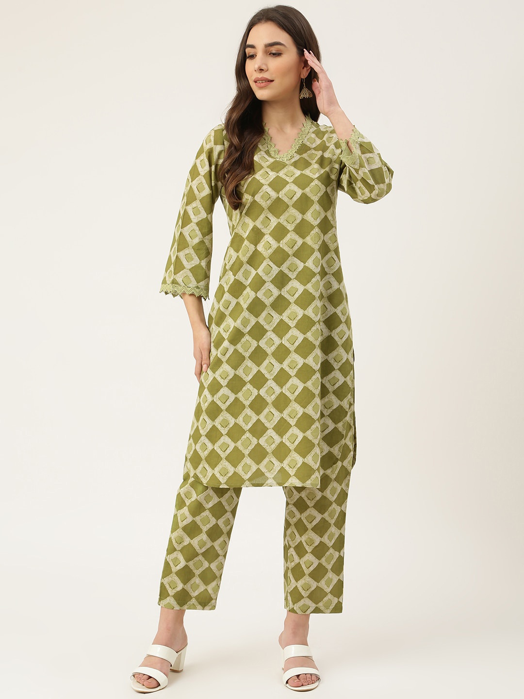 

DECKEDUP Women Geometric Printed A-Line Kurta, Green