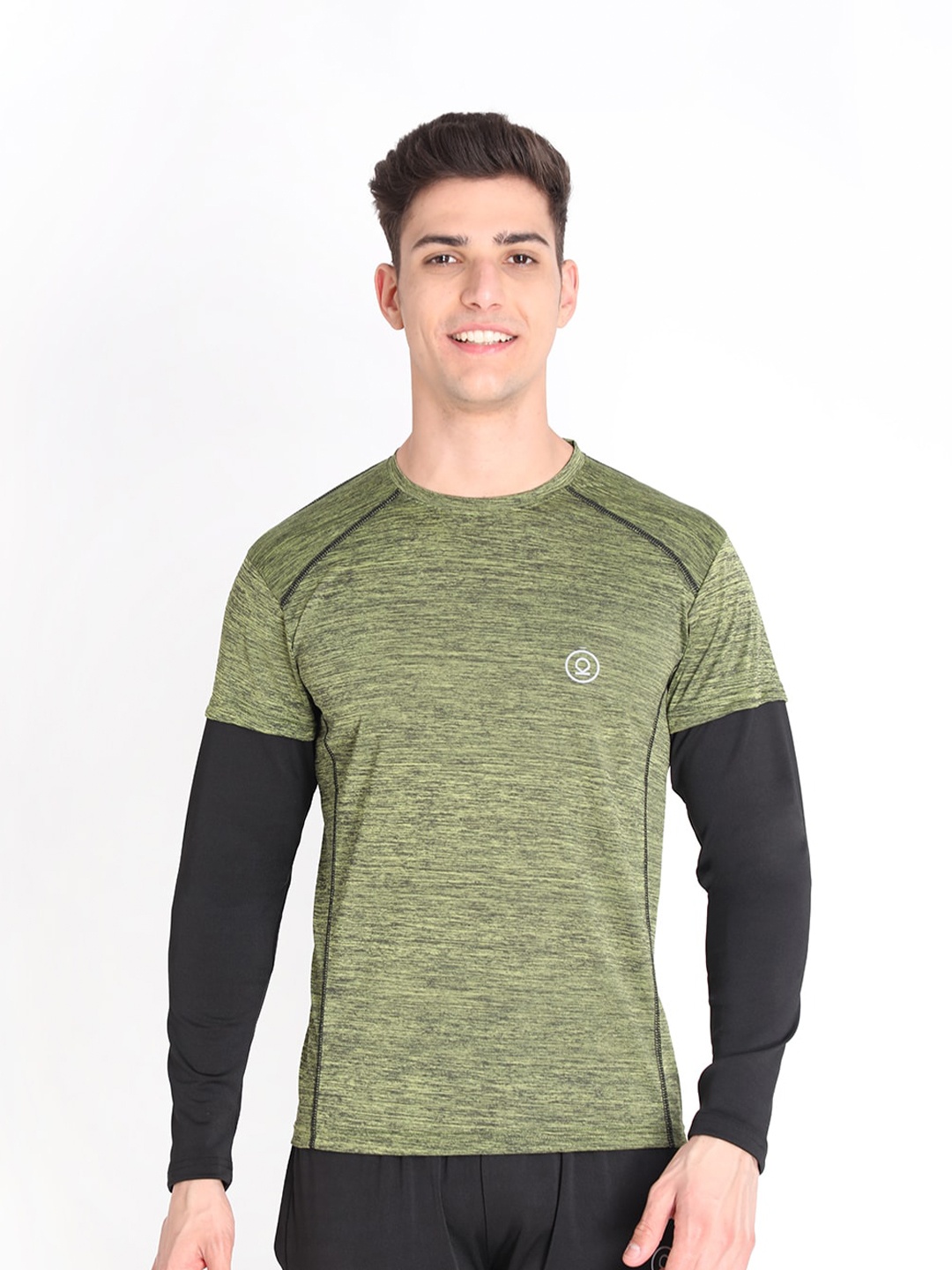

CHKOKKO Men Olive Green Dri-FIT Applique T-shirt