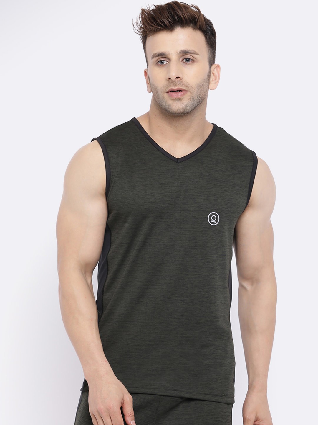 

CHKOKKO Men V-Neck Dri-FIT T-shirt, Olive