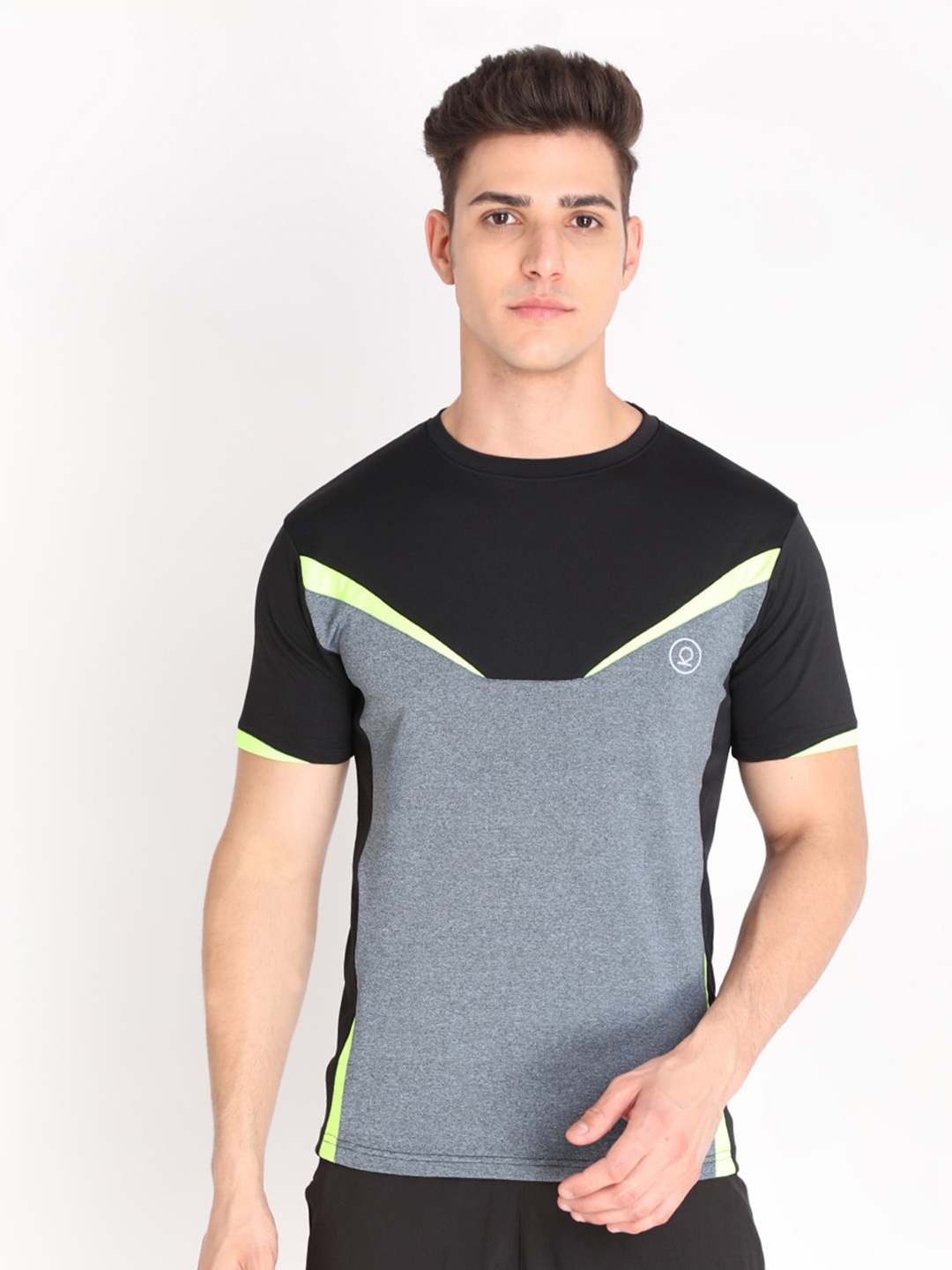 

CHKOKKO Men Multicoloured Extended Sleeves Dri-FIT Applique T-shirt, Multi