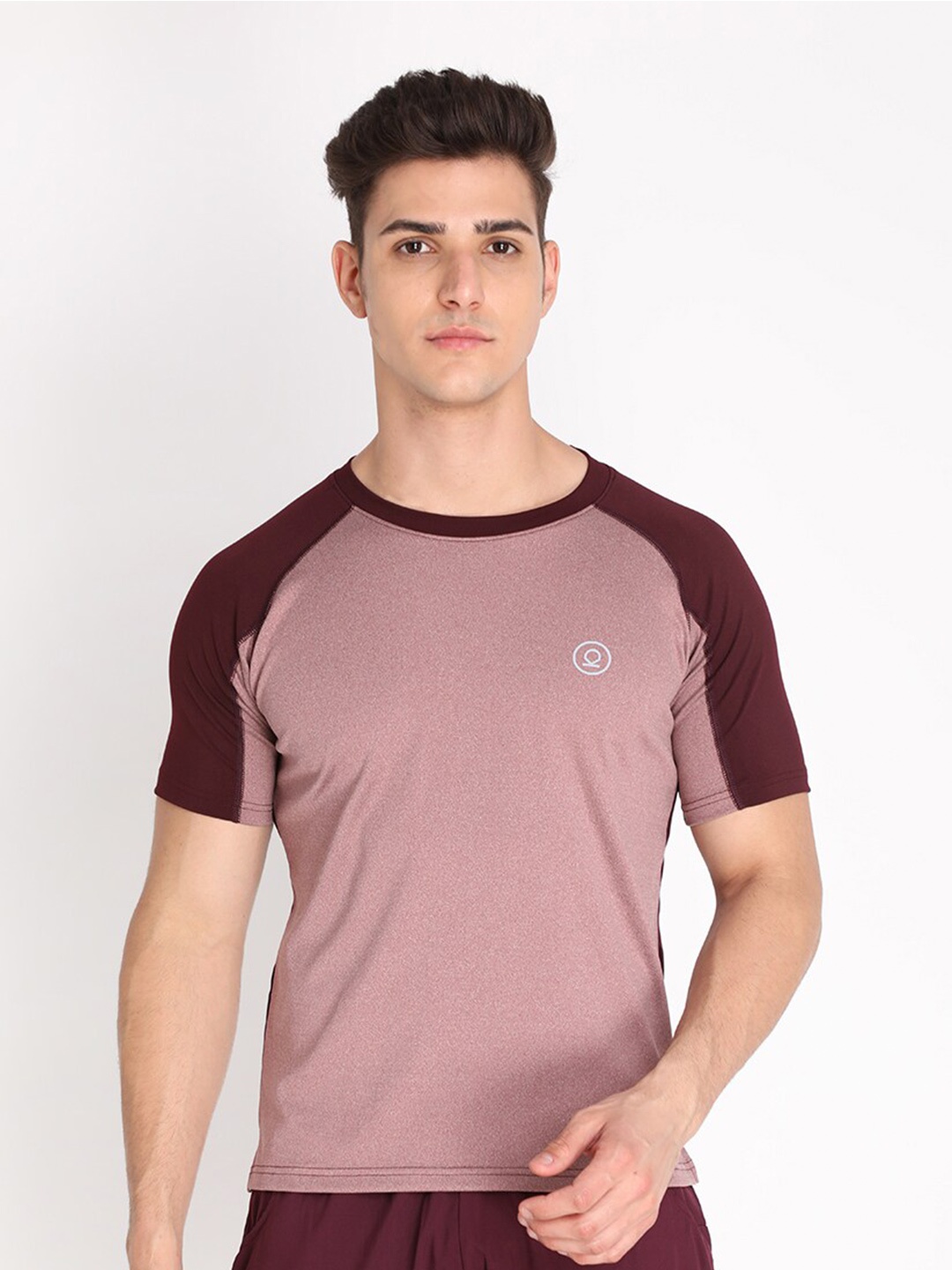 

CHKOKKO Men Raglan Sleeves Dri-FIT T-shirt, Maroon