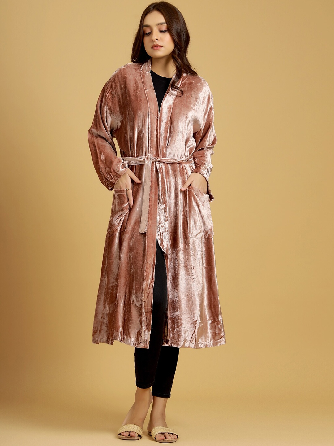 

HANDICRAFT PALACE Women Rose Gold Toned Luxury Velvet Bath Robe