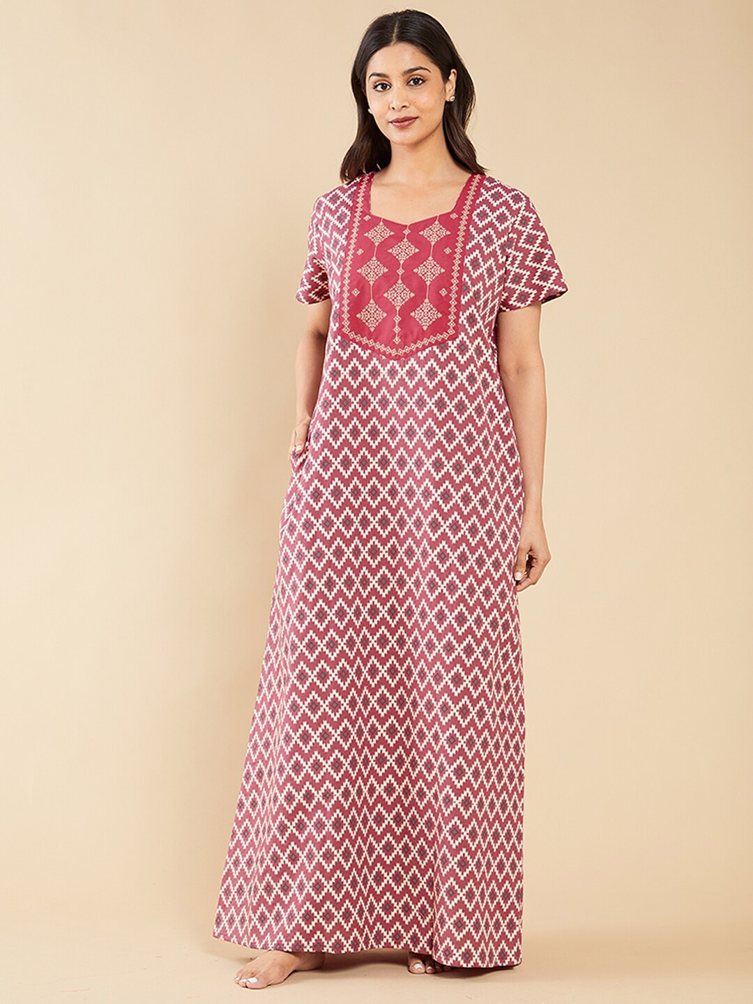

Maybell Geometric Printed Pure Cotton Maxi Nightdress, Pink