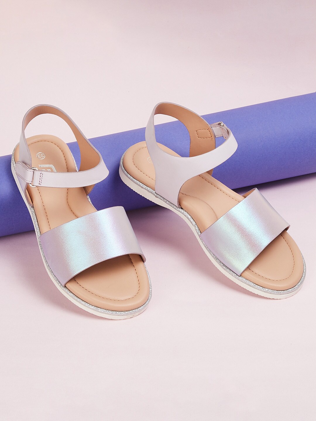 

Fame Forever by Lifestyle Girls Open Toe Sandals, Purple