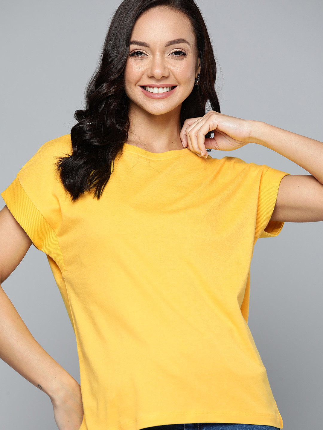 

Mast & Harbour Extended Sleeves T-shirt, Mustard