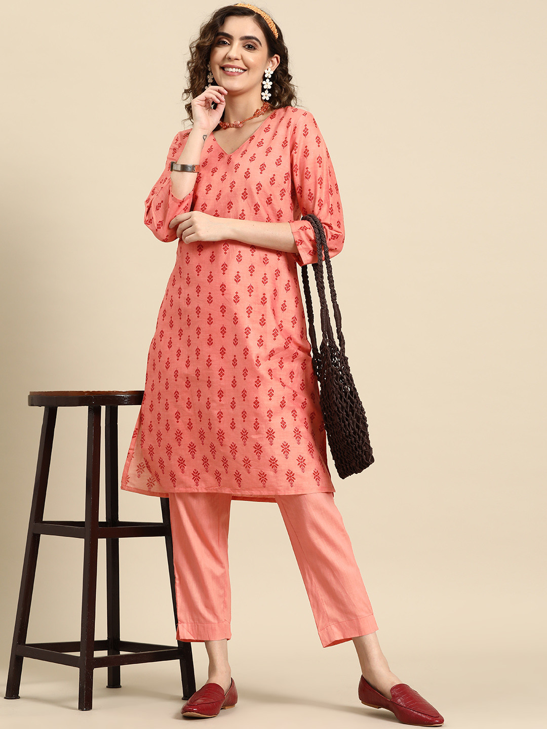 

Sangria Printed Kurta with Trousers, Peach