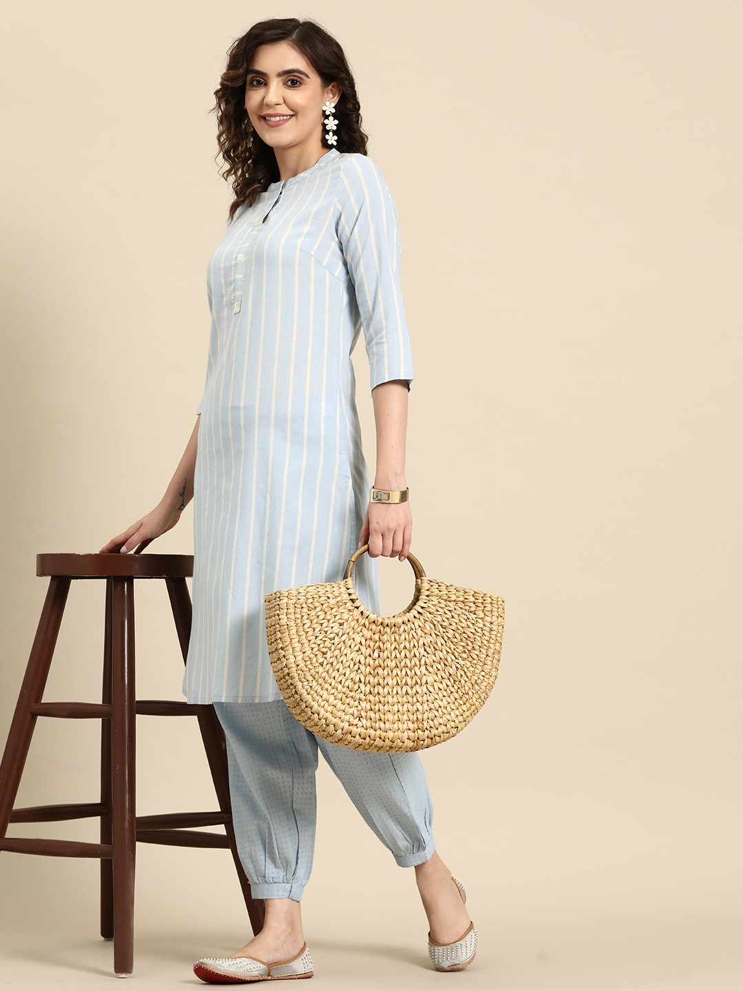 

Sangria Striped Kurta with Salwar, Blue