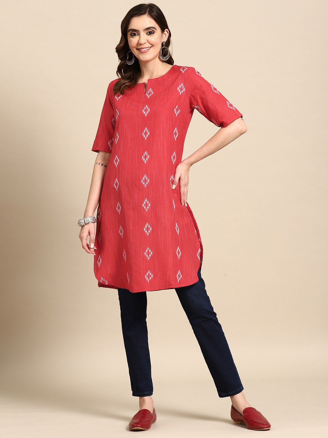 

Sangria Women Woven Design Kurta, Red