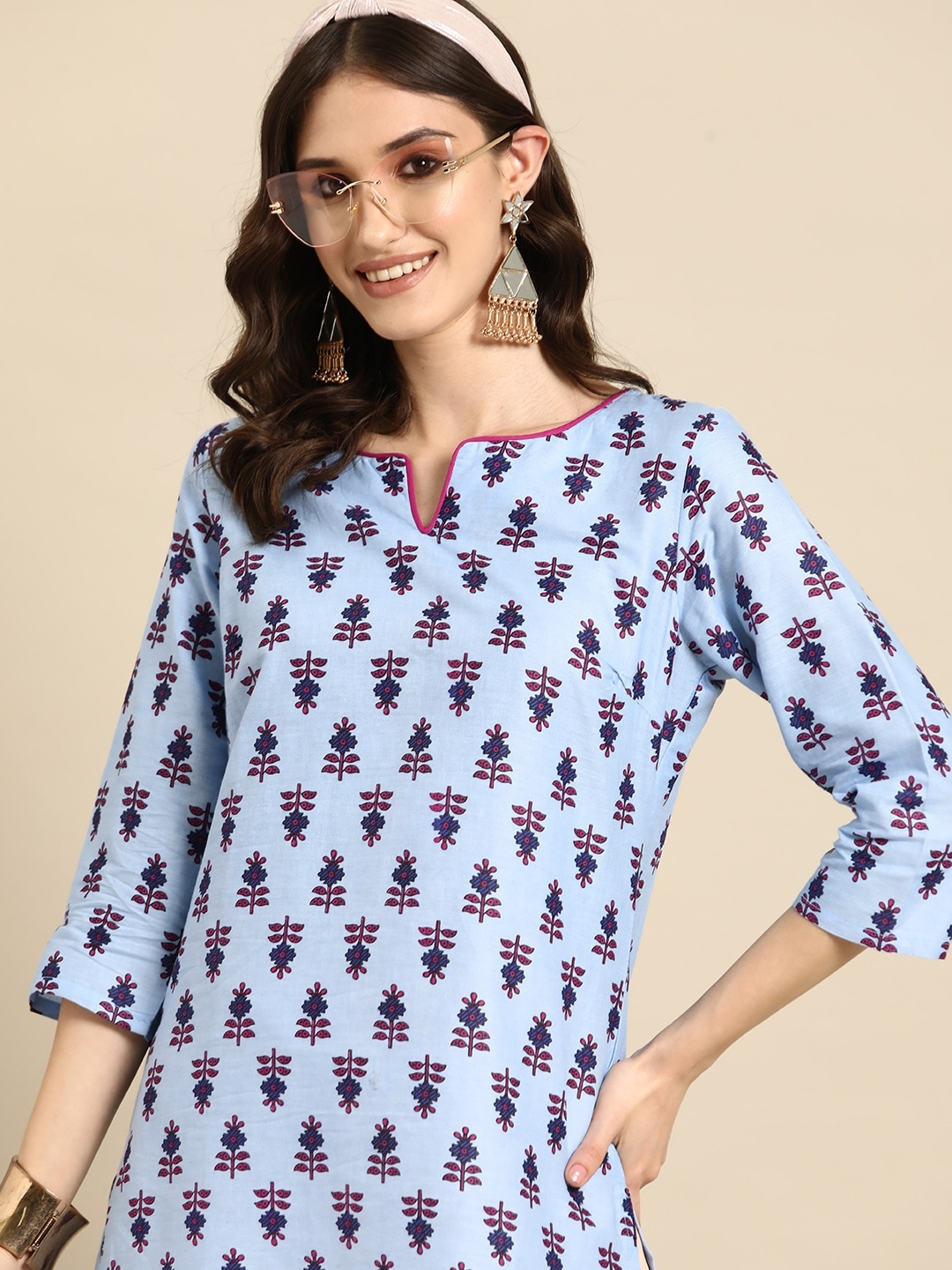 

Sangria Ethnic Motifs Printed Straight Kurta, Blue