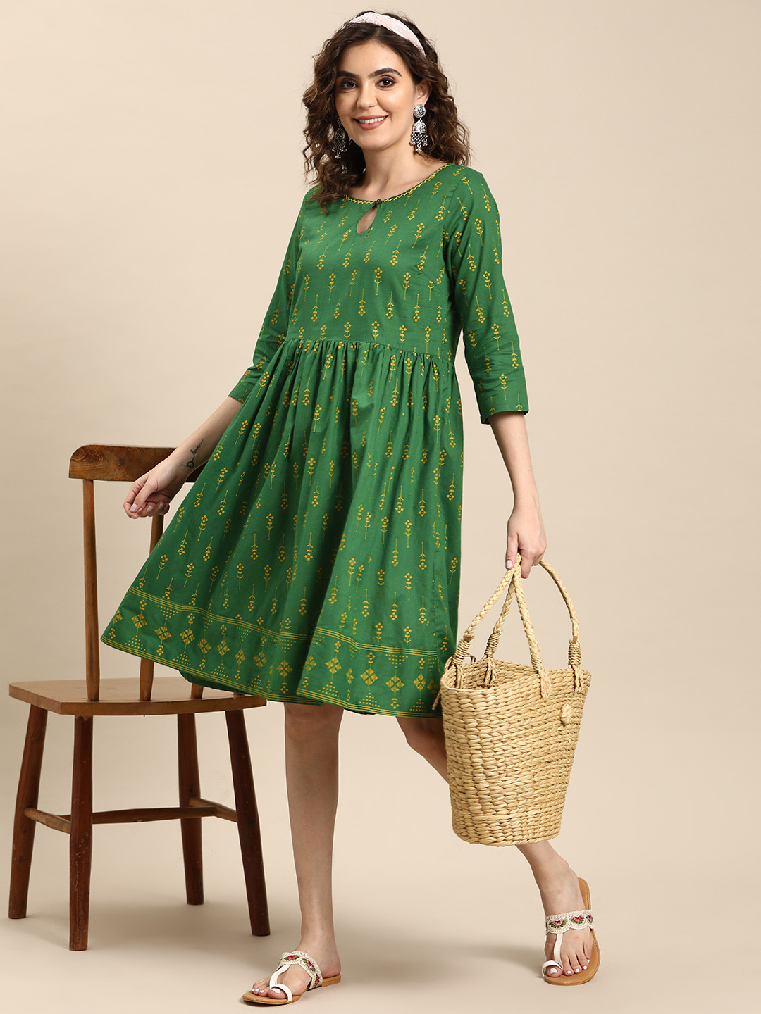 

Sangria Cotton Printed A-Line Dress, Green