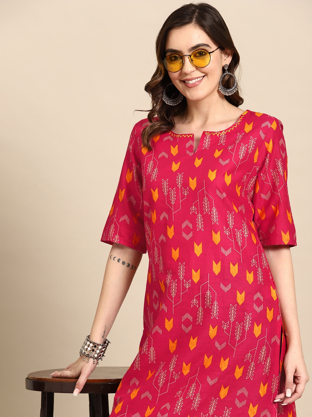 

Sangria Women Woven Design Kurta, Red