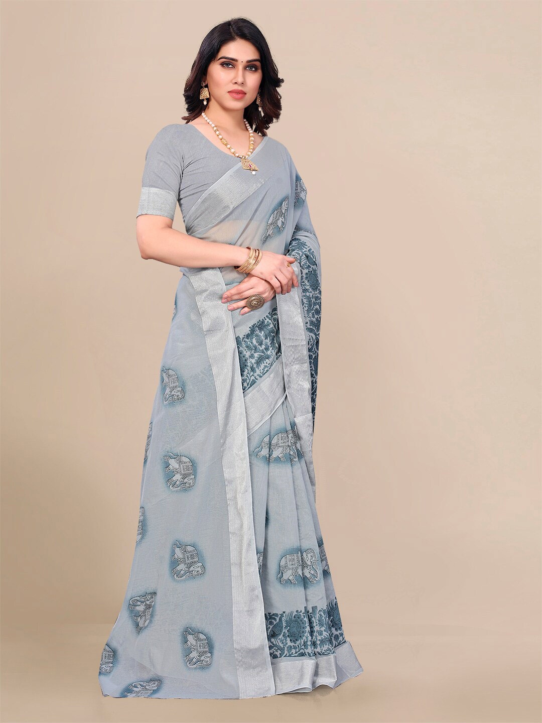 

Sidhidata Floral Pure Georgette Bandhani Saree, Grey