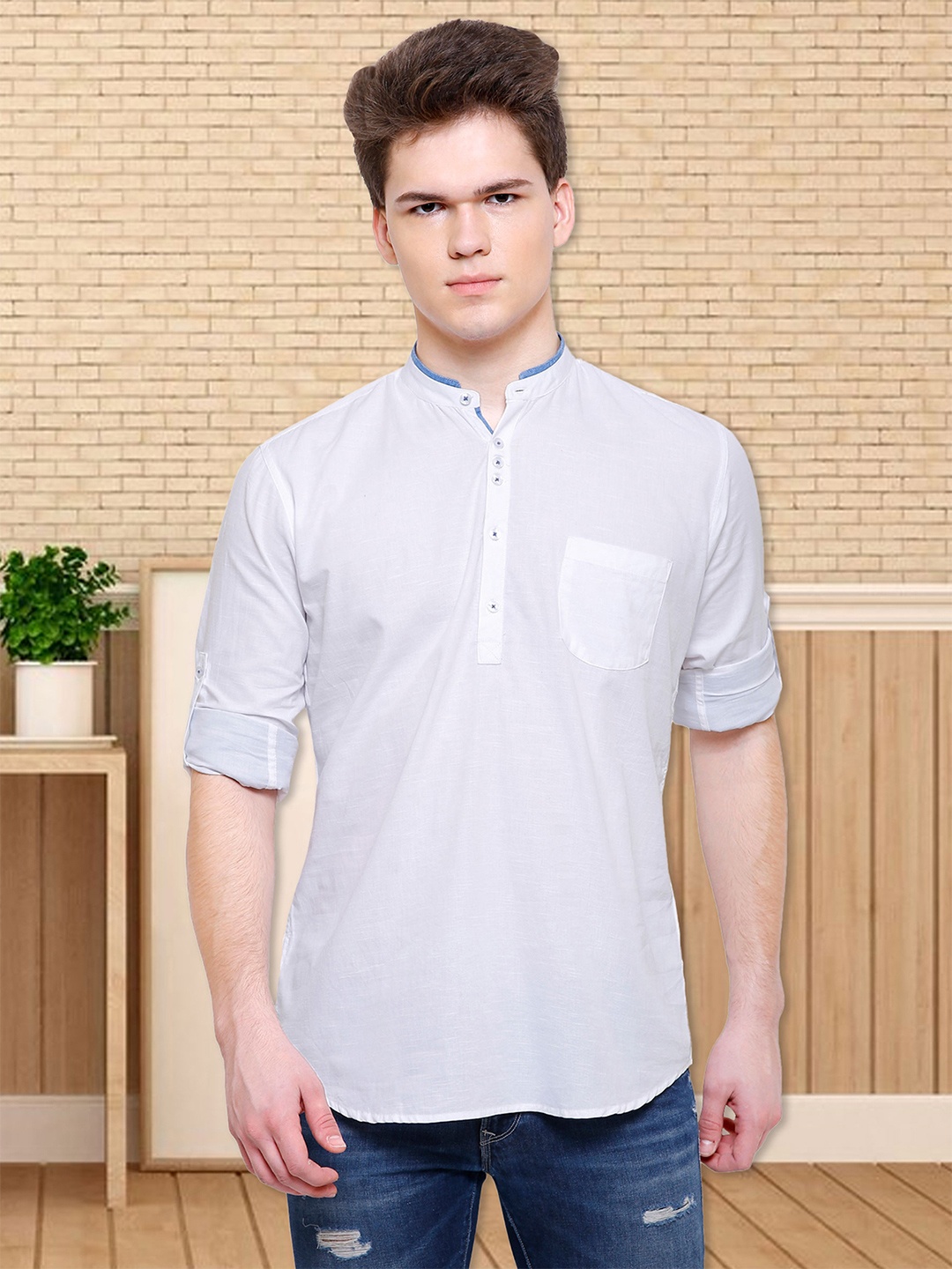 

Kuons Avenue Men Linen Kurta, White