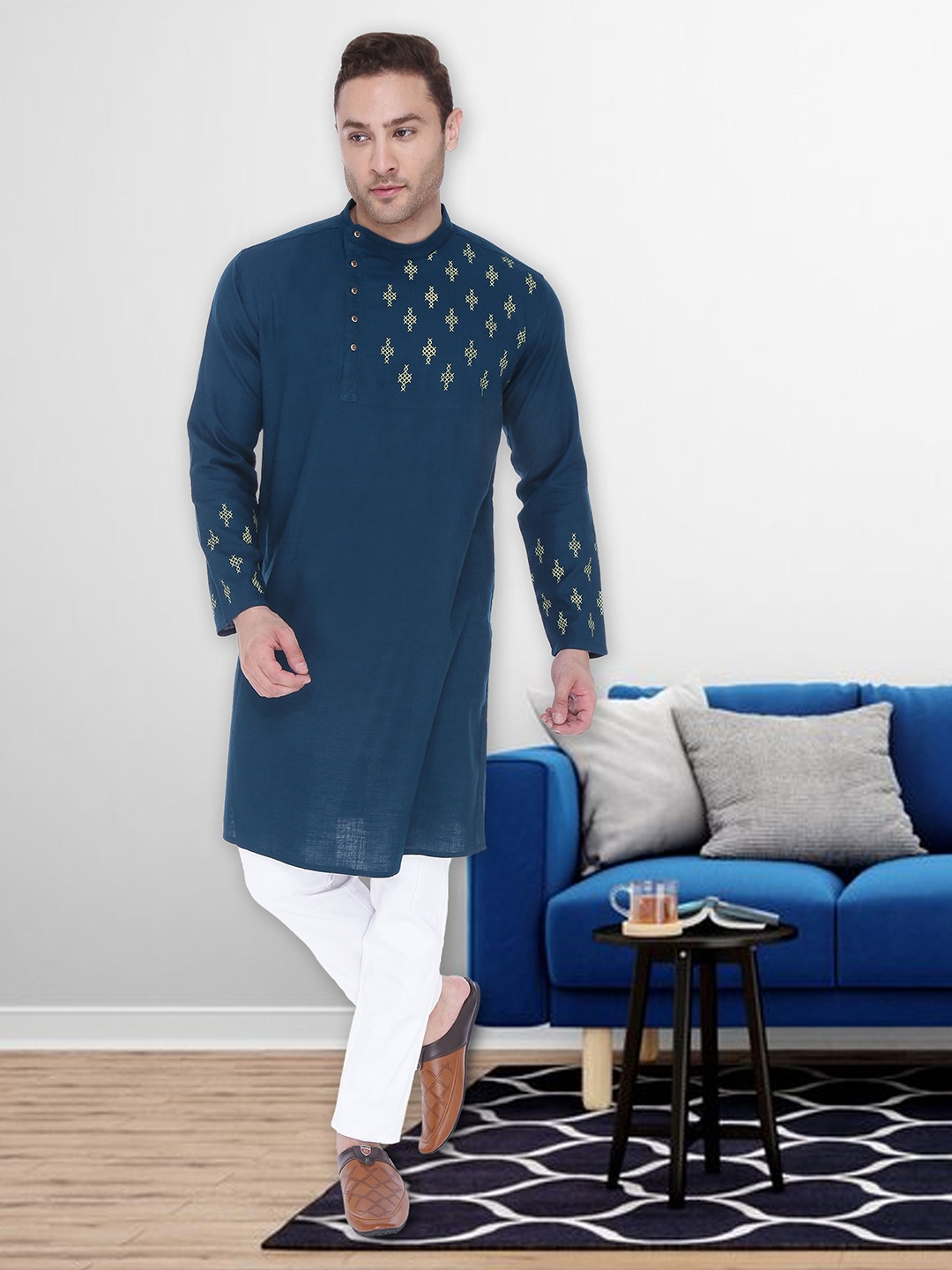 

Kuons Avenue Men Ethnic Motifs Thread Work Cotton Kurta, Green