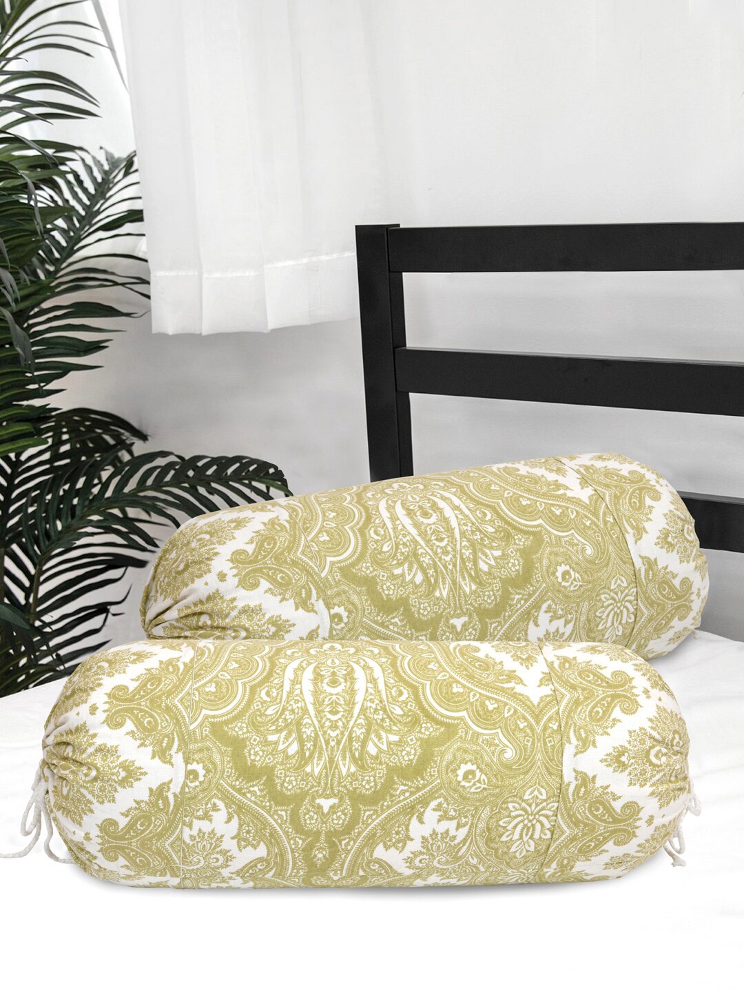 

Clasiko White & Green 2 Pieces Ethnic Motifs Printed 220 TC Cotton Bolster Covers