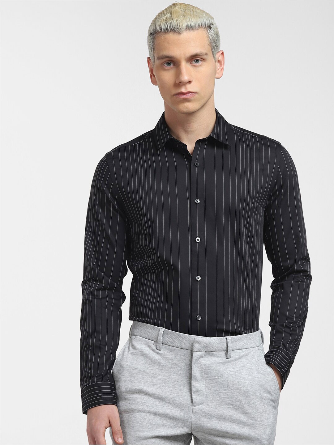 

Jack & Jones Men Striped Cotton Formal Shirt, Black