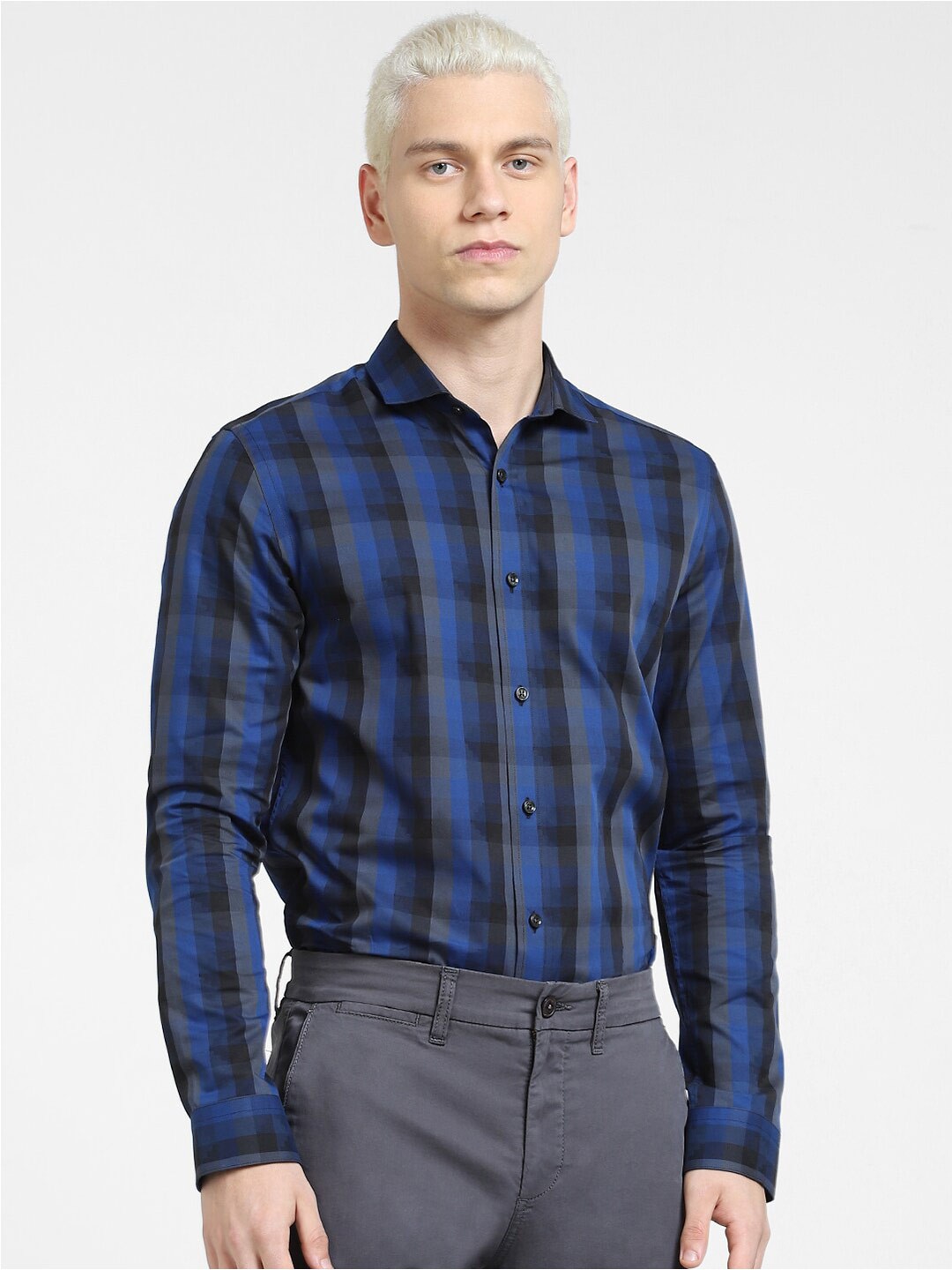 

Jack & Jones Men Slim Fit Checked Cotton Formal Shirt, Blue